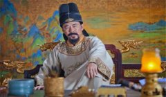 愛娶寡婦的皇帝－